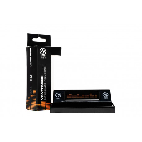 Audio Anatomy Velvet Vinyl Brush Version 2.0