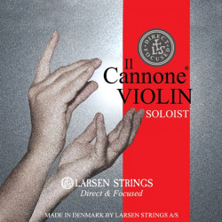 LARSEN IL CANNONE DIRECT & FOCUSED SOLOIST 4