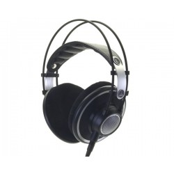 AKG K702