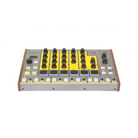 AKAI TOM CAT
