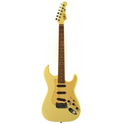 G&L LEGACY (Fullerton red, 3-ply Vintage Creme, Maple)