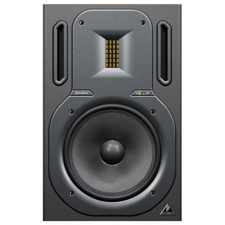 BEHRINGER B3031A
