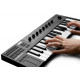 NATIVE INSTRUMENTS KOMPLETE KONTROL M32